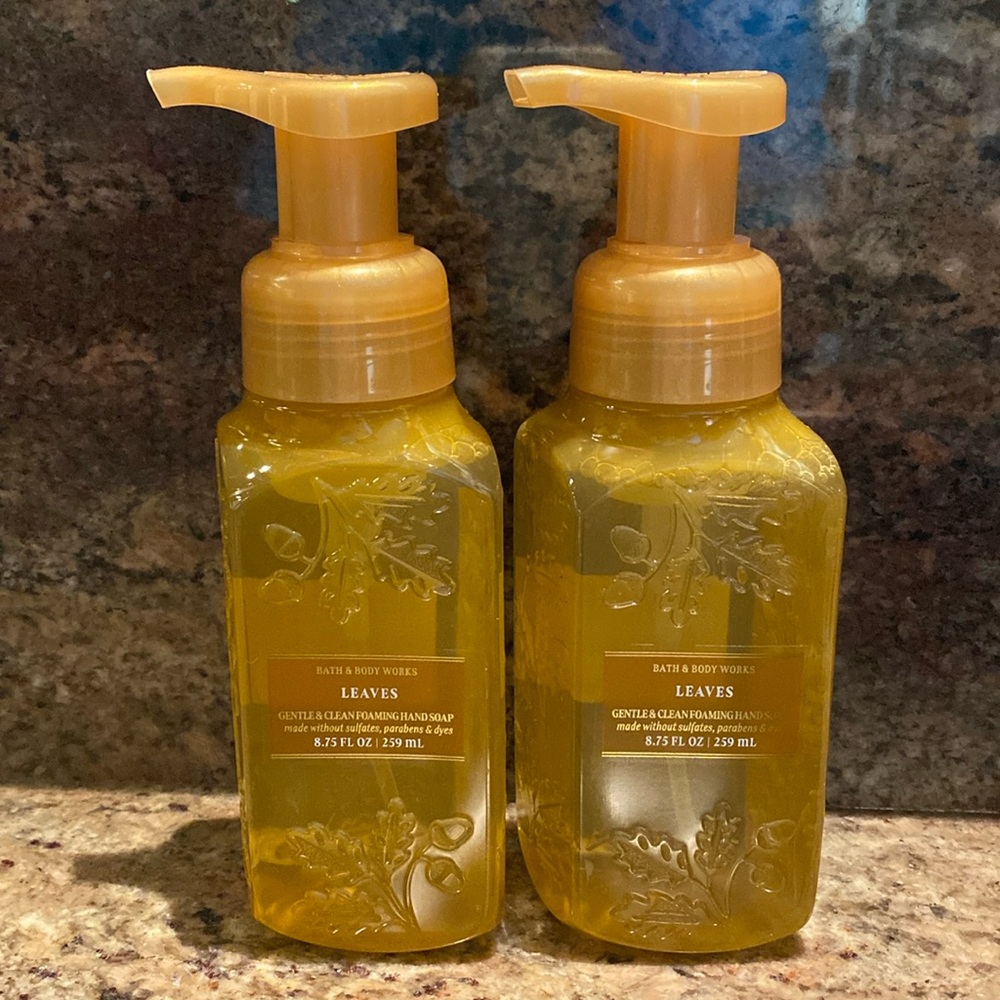 Set of 2 🍂”LEAVES” Gentle + Clean Foaming Hand Soap, B&BW / WB, 8.75 fl oz, NWT